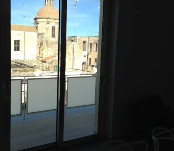 דירה Penthouse Santa Croce לצ'ה